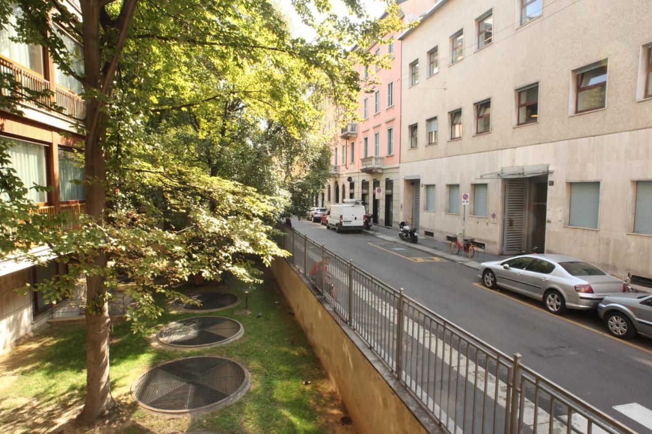 Boutique Home Duomo E Universita Bocconi Milán Exterior foto